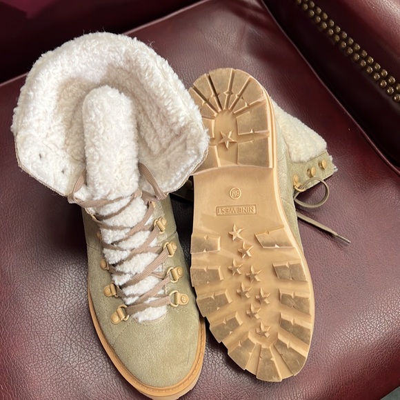 Nine West Boots - Picture 4 of 4